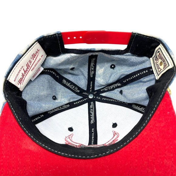 Retro Mitchell And Ness Chicago Bulls Denim NBA Hardwood Adjustable Hat Cap - Picture 6 of 7